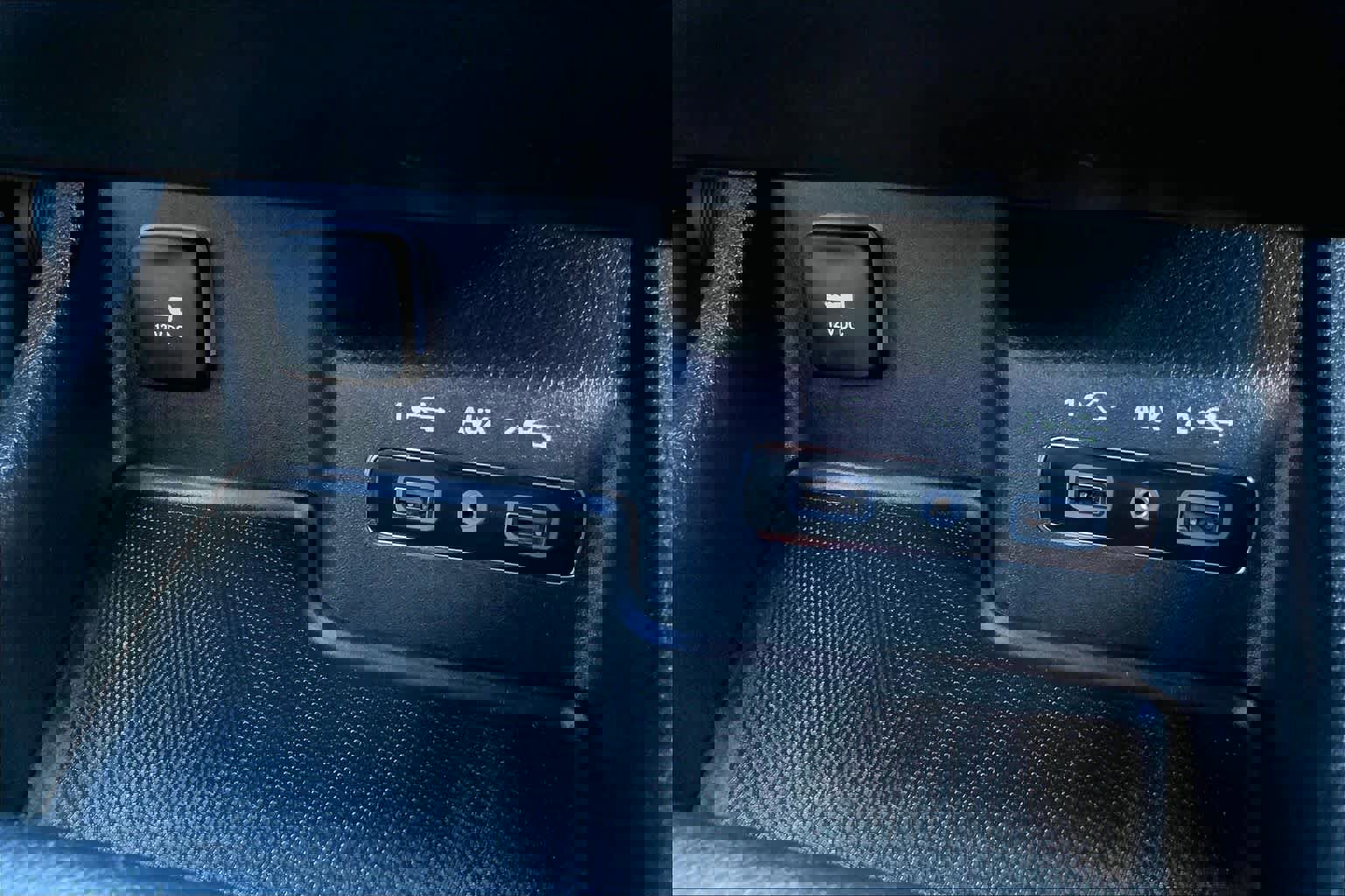 Used 2020 Dodge Durango SXT image 34