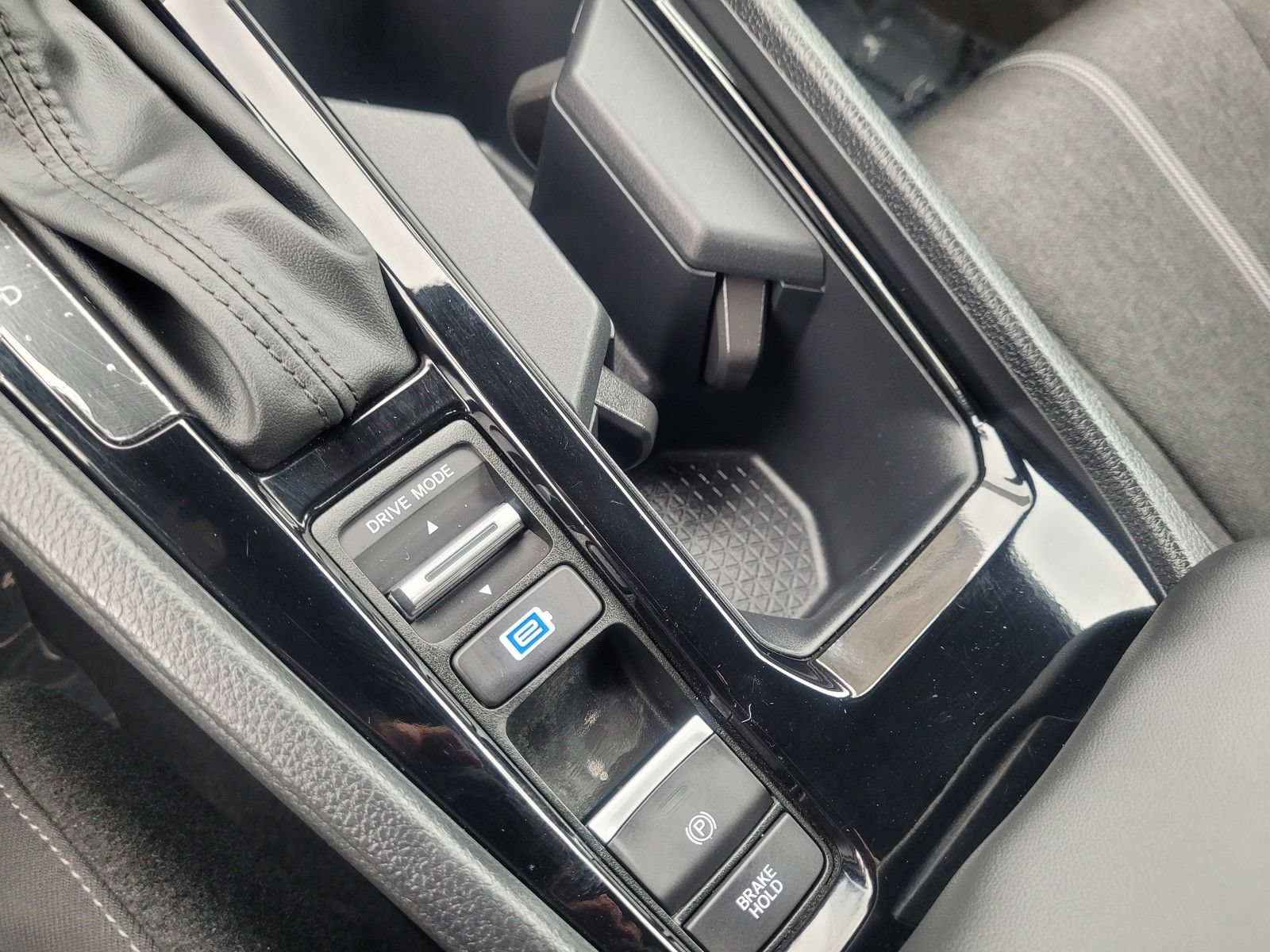 Used 2024 Honda Accord Sport image 22