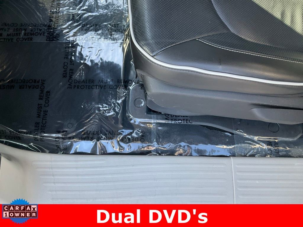 Used 2022 Chrysler Pacifica Limited w/ Uconnect Theater Family Group image 26