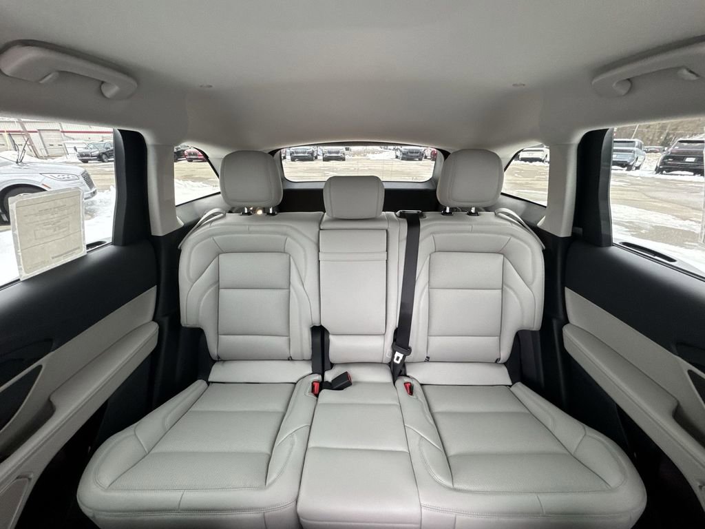 New 2026 Lincoln Nautilus Premier image 22