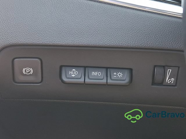 Certified 2024 Buick Enclave Avenir w/ Trailering Package, 5000 lbs. AWD/4WD image 24