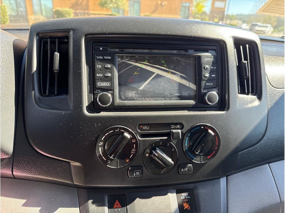 Used 2017 Nissan NV200 SV w/ Technology Package FWD image 14