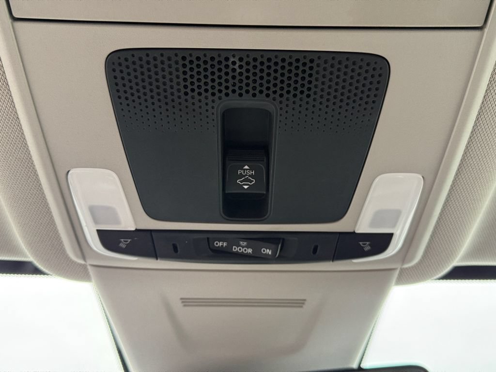 Used 2023 Honda CR-V EX-L image 20