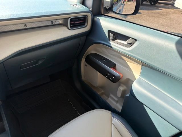 Used 2025 Ford Maverick Lariat w/ 4K Tow Package AWD/4WD image 20