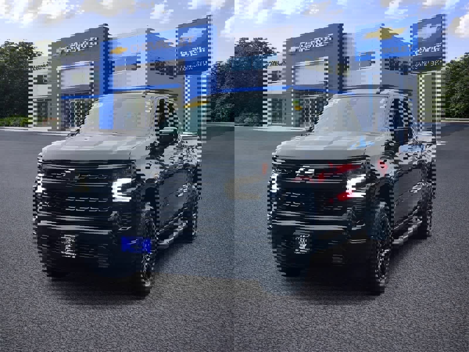 Certified 2023 Chevrolet Silverado 1500 RST w/ Rally Edition image 2