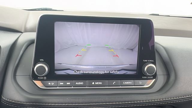 Certified 2023 Nissan Rogue SV image 25