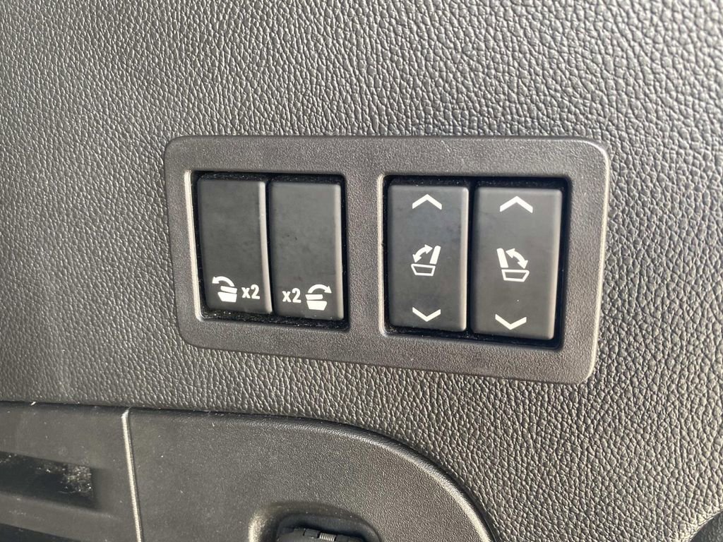 Used 2020 Chevrolet Tahoe Premier w/ Premier Plus Edition image 12