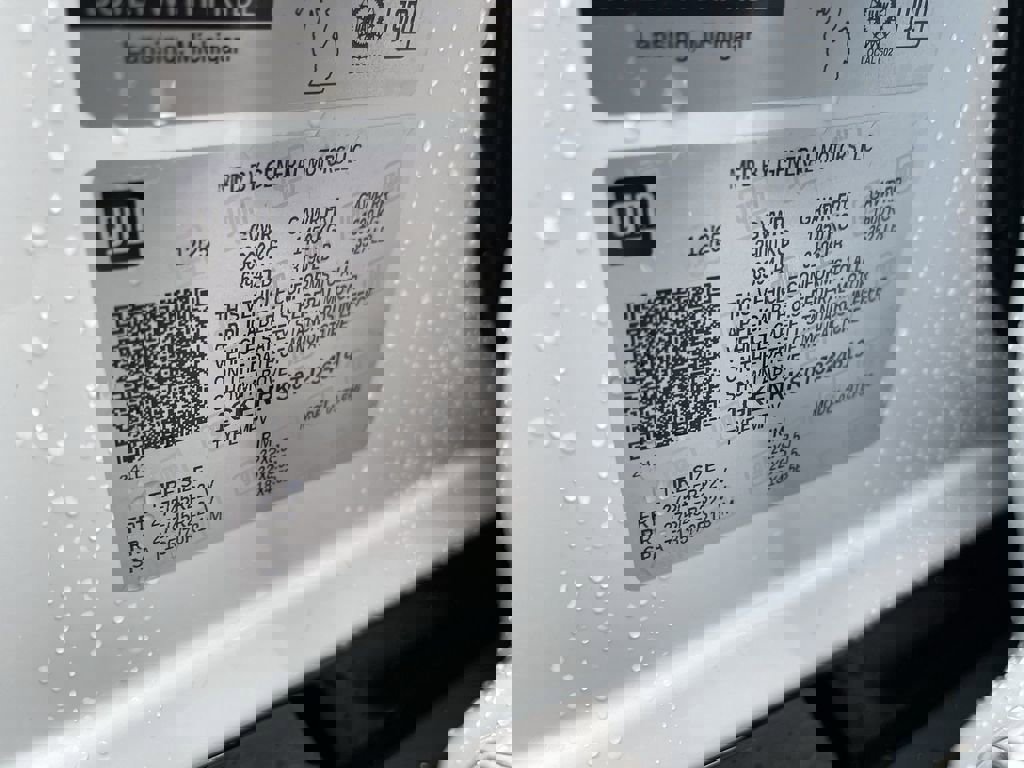 New 2026 GMC Acadia Denali w/ Super Cruise Package image 35