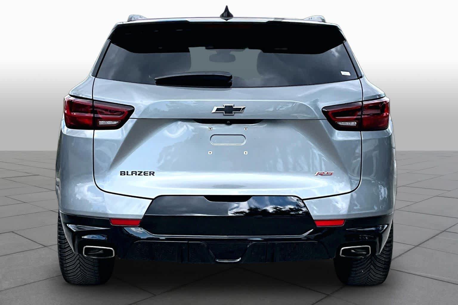 Used 2023 Chevrolet Blazer RS w/ Enhanced Convenience Package FWD image 8