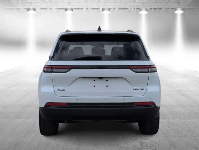 Used 2023 Jeep Grand Cherokee Limited w/ Black Appearance Package image 7