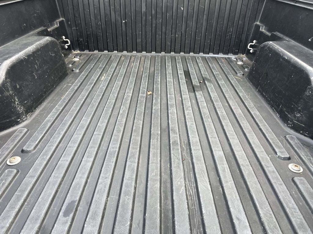 Used 2019 Toyota Tacoma SR5 image 47