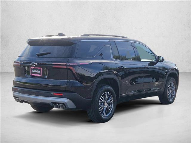 New 2026 Chevrolet Traverse LT w/ Enhanced Driving Package FWD image 2