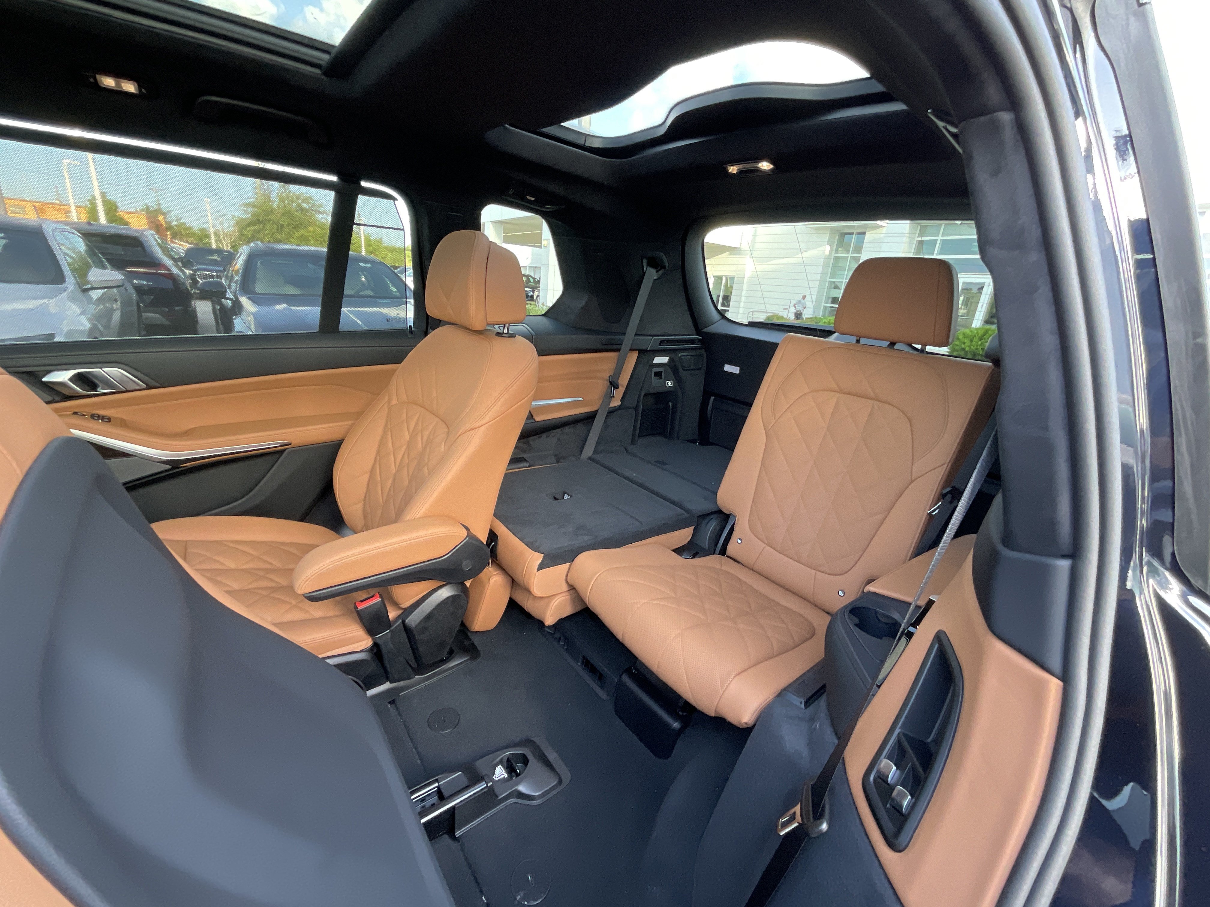 New 2027 BMW X7 xDrive40i w/ M Sport Package AWD/4WD image 28