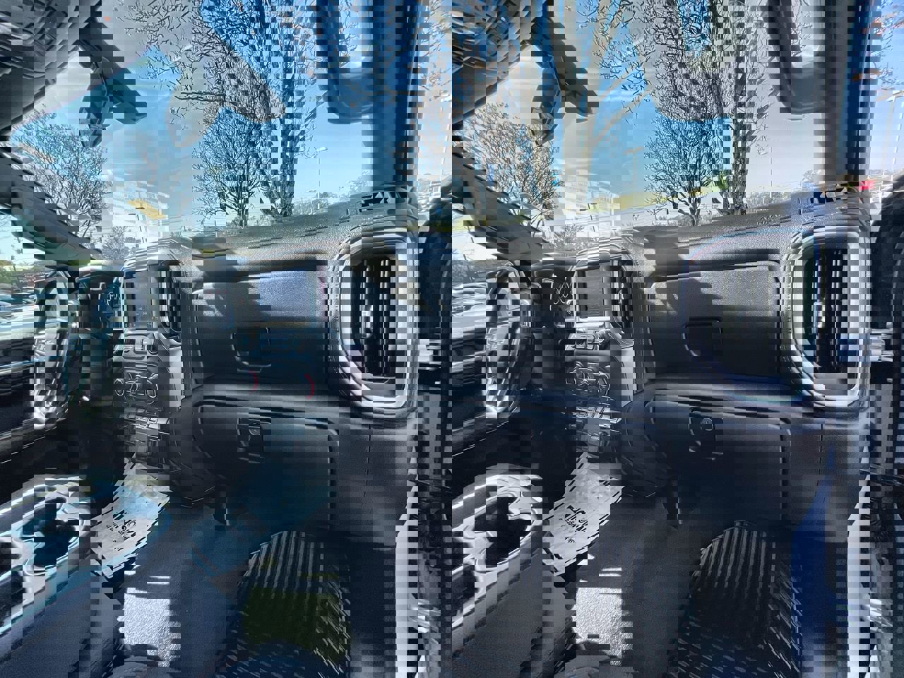 Used 2019 Chevrolet Silverado 1500 RST w/ All-Star Edition image 28