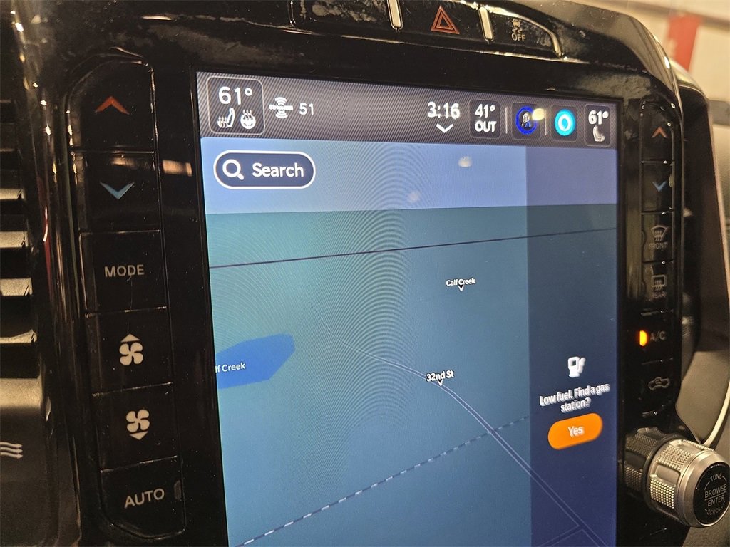 Used 2024 RAM 3500 Laramie w/ Night Edition image 25