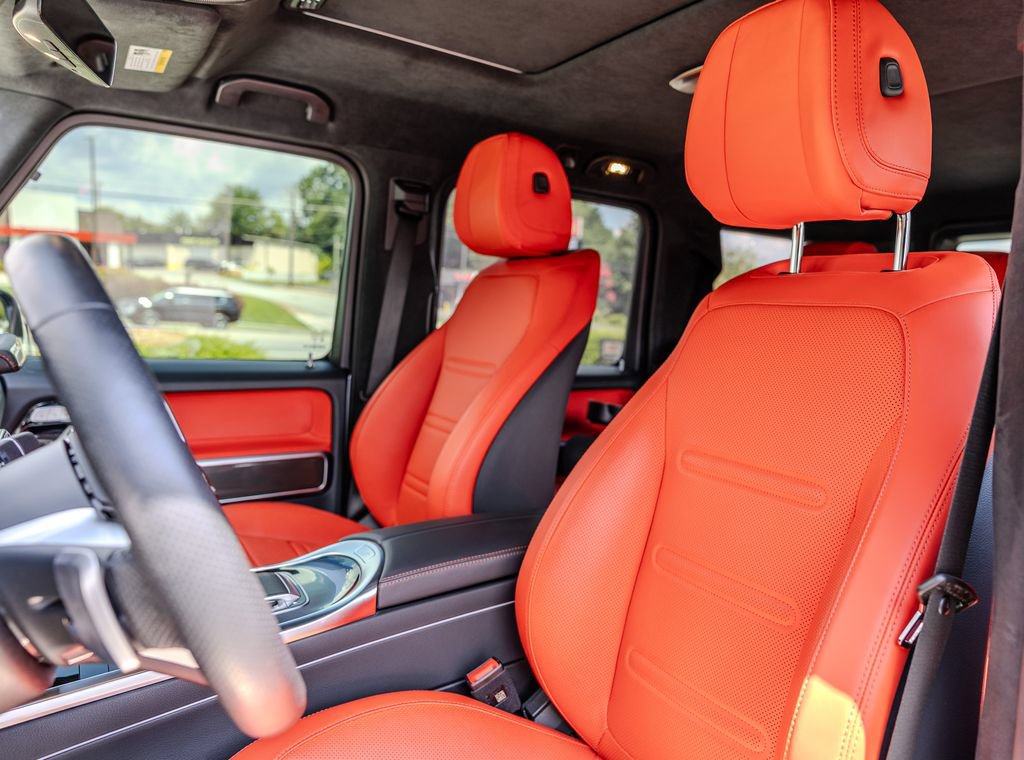 Used 2025 Mercedes-Benz G 550 image 17