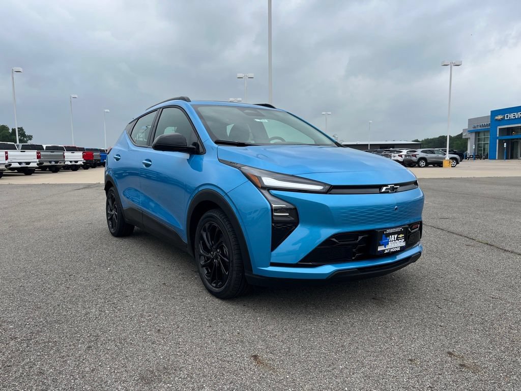 New 2027 Chevrolet Bolt RS w/ Technology Package FWD image 7