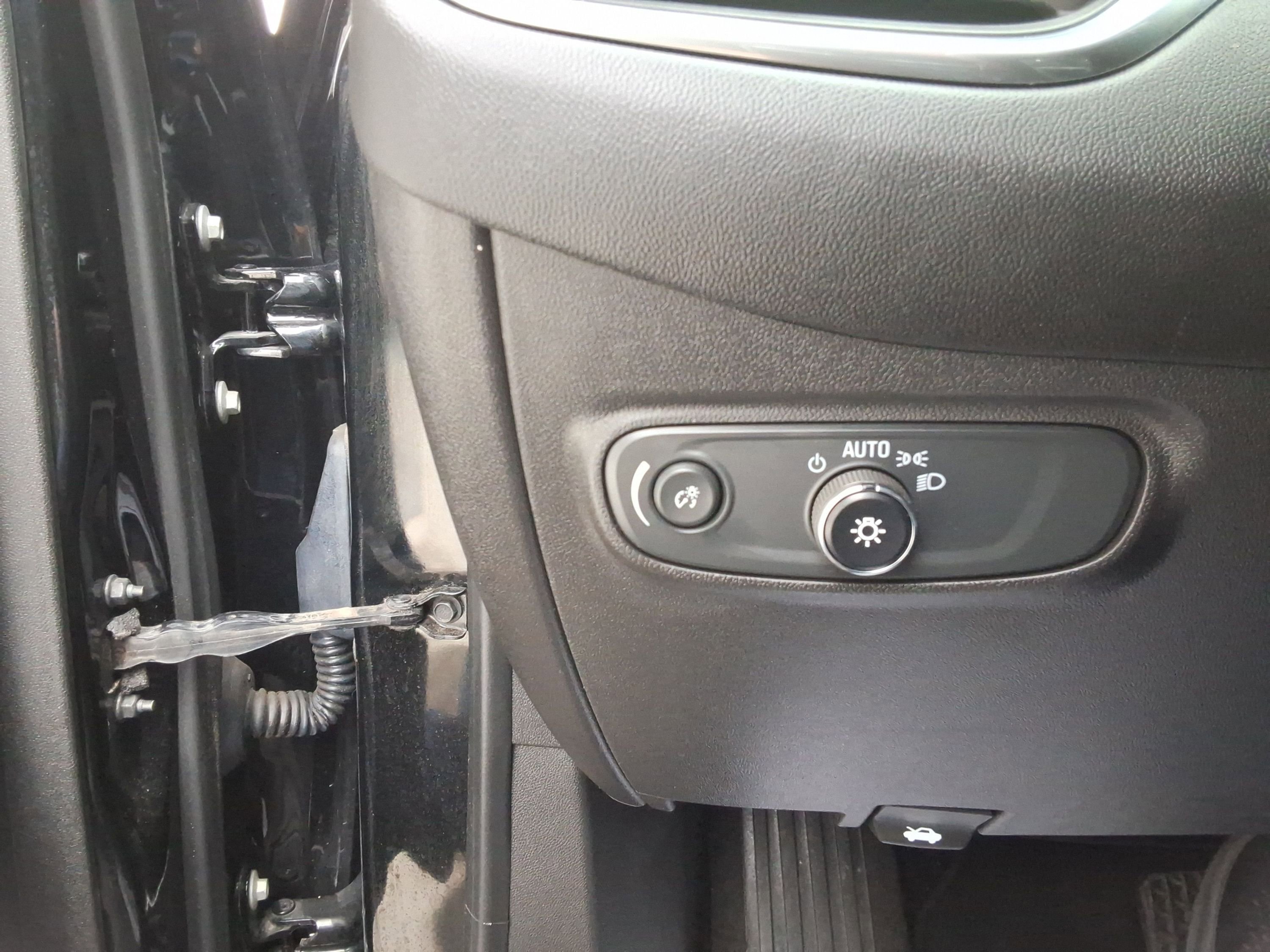 Used 2022 Chevrolet Equinox LT image 20