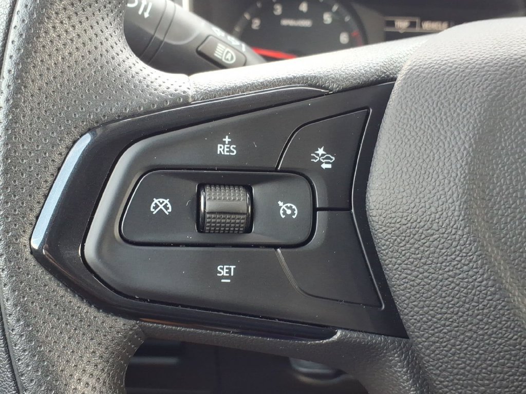 Used 2023 Chevrolet TrailBlazer LS FWD image 22