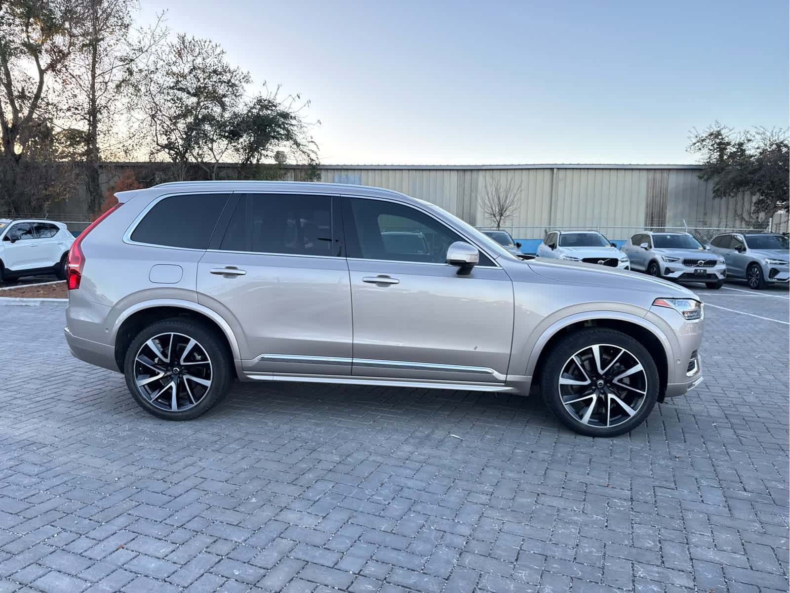 Certified 2023 Volvo XC90 B6 Plus w/ Protection Package Premier image 17