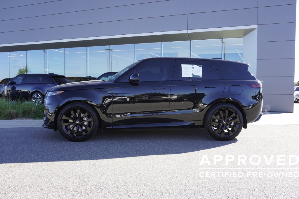 Used 2025 Land Rover Range Rover Sport Dynamic SE AWD/4WD image 8