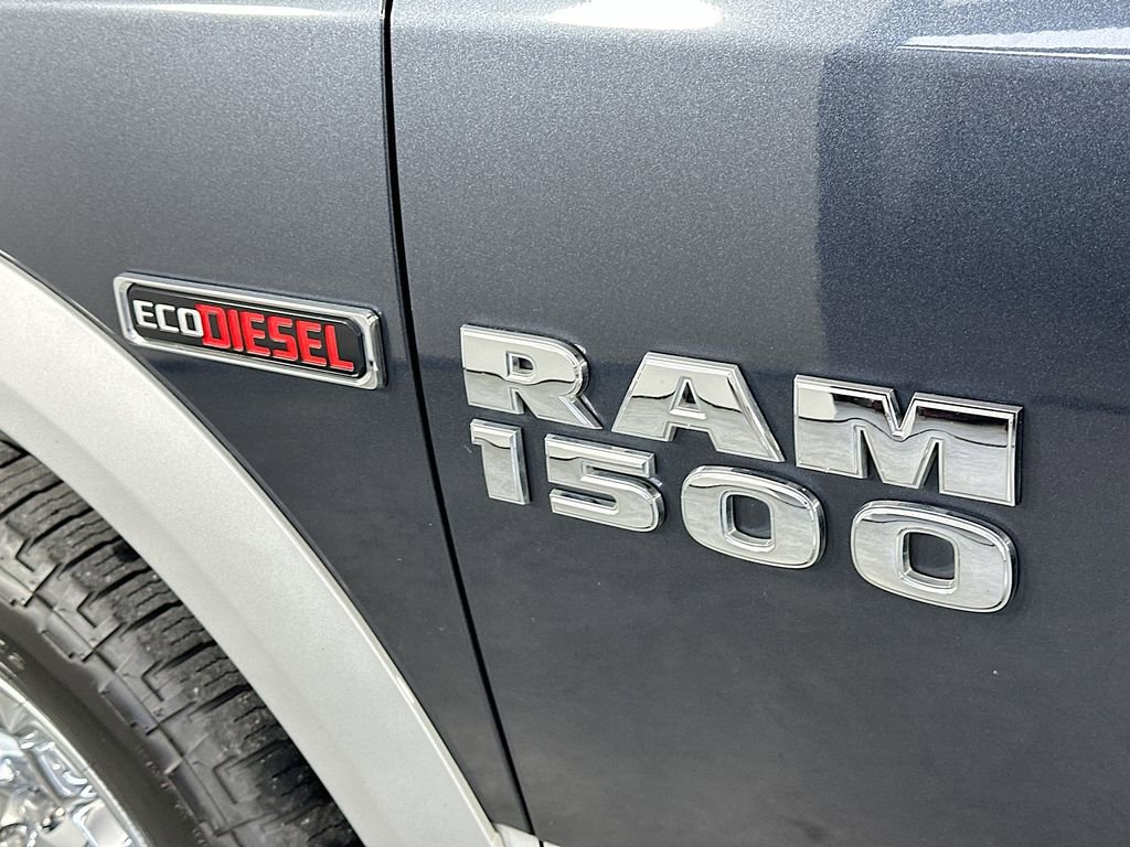 Used 2016 RAM 1500 Laramie w/ Convenience Group AWD/4WD image 28