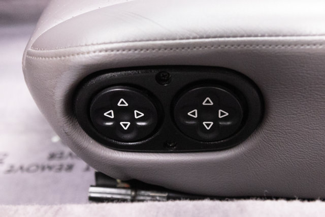 Used 1997 Porsche 911 Carrera RWD image 48