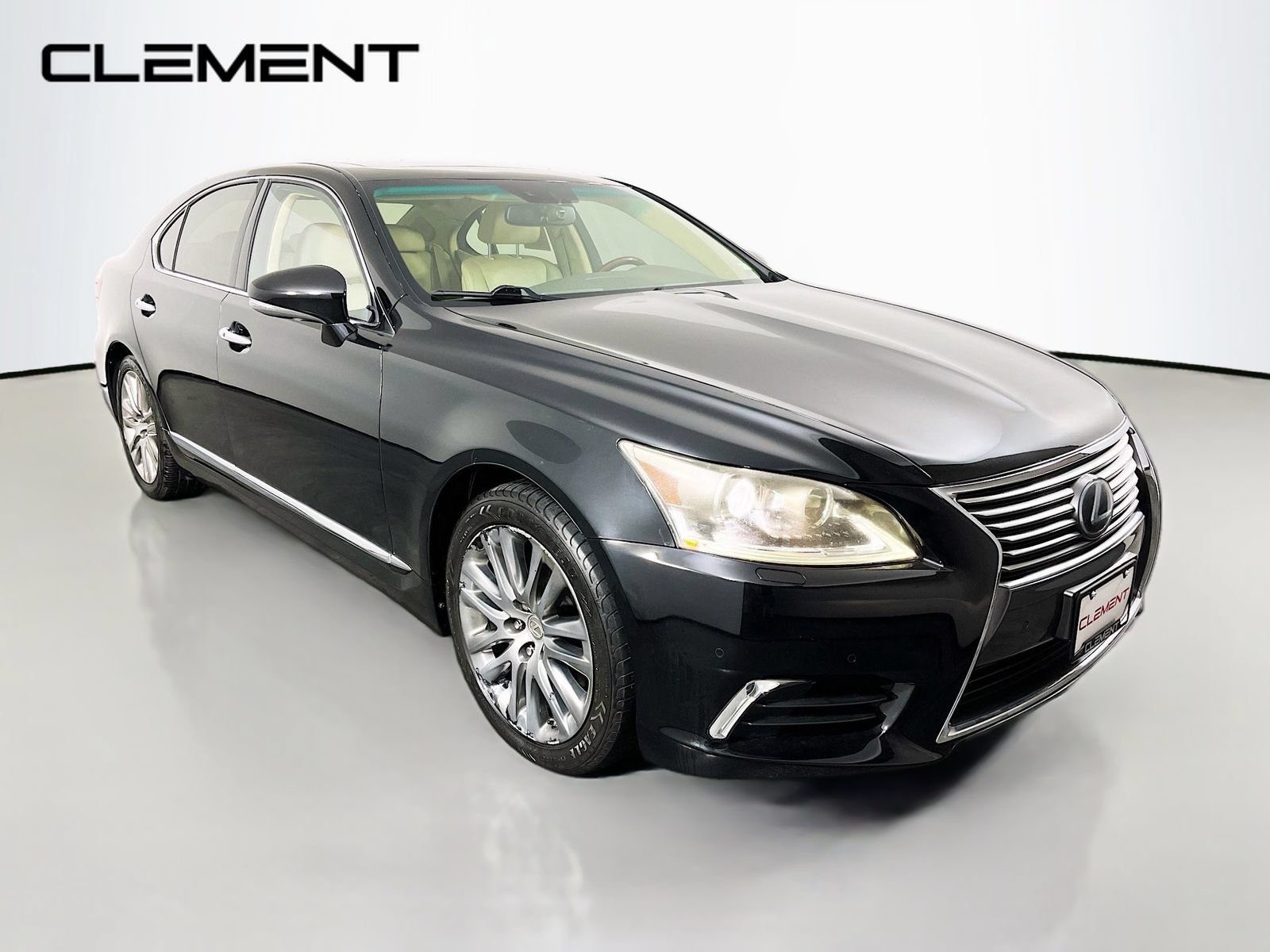 Used 2017 Lexus LS 460 w/ Comfort Package RWD image 4