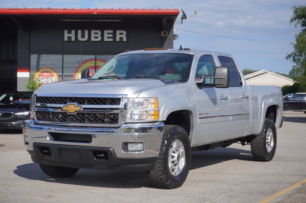 Used 2014 Chevrolet Silverado 3500 LT w/ Custom Sport Truck Package AWD/4WD image 3