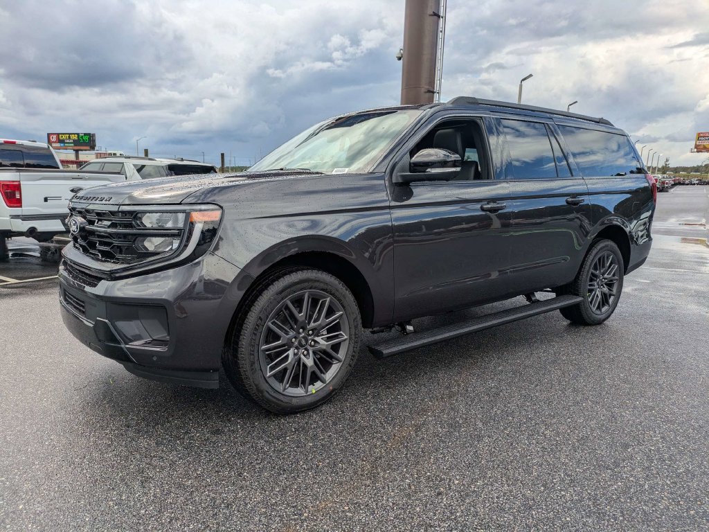 New 2027 Ford Expedition Max Platinum w/ Stealth Appearance Package AWD/4WD image 8