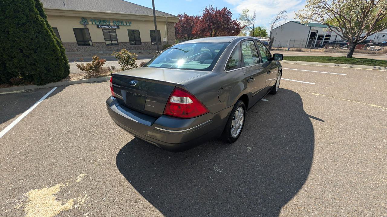 Used 2005 Ford Five Hundred SE image 5