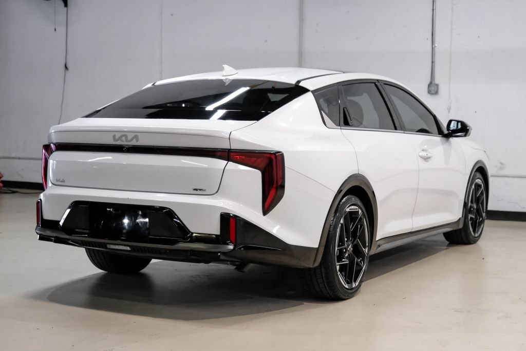 Used 2025 Kia K4 GT-Line w/ GT-Line Premium Package FWD image 9