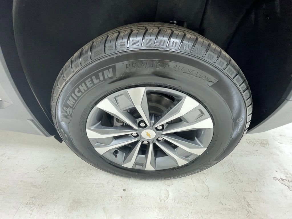 New 2026 Chevrolet Equinox LT AWD/4WD image 9