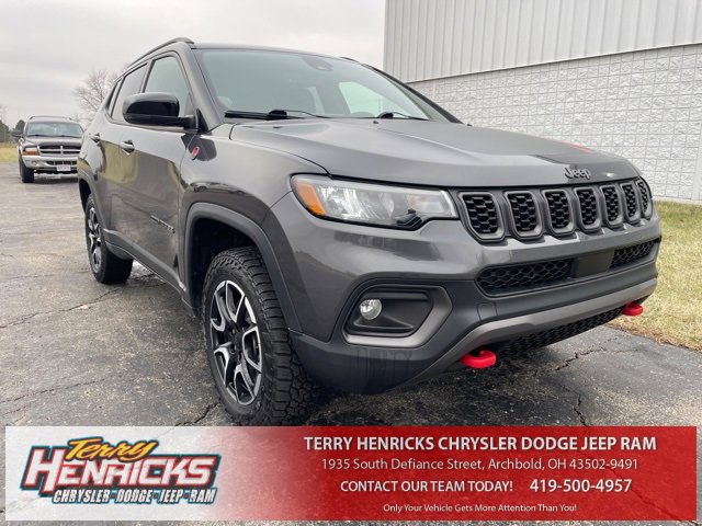 Used 2024 Jeep Compass Trailhawk w/ Trailhawk Convenience Group