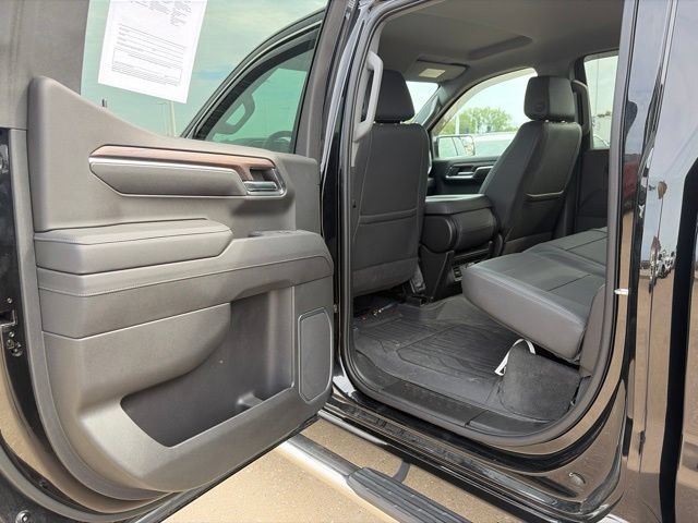 Used 2023 GMC Sierra 1500 SLT AWD/4WD image 18