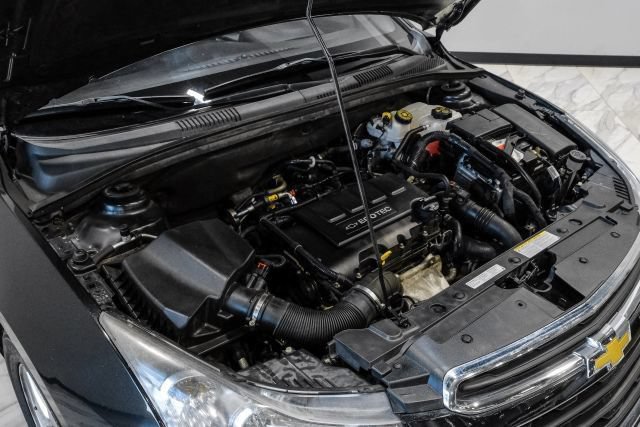 Used 2015 Chevrolet Cruze LT FWD image 48