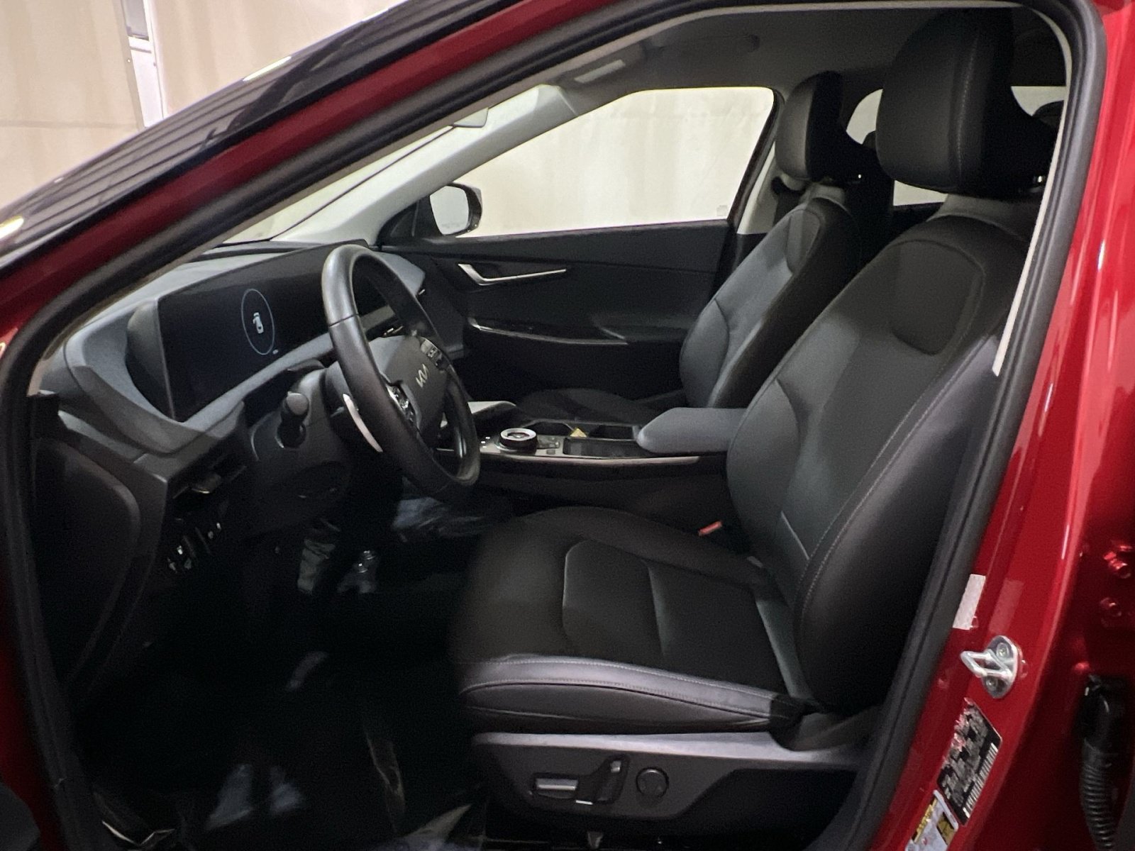 Used 2023 Kia EV6 Wind AWD/4WD image 16
