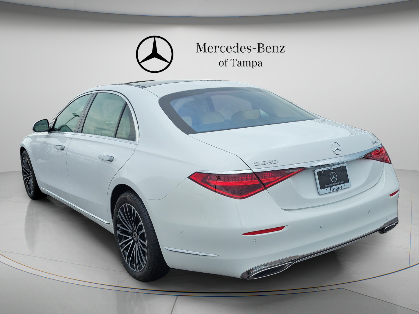New 2026 Mercedes-Benz S 580 4MATIC Sedan image 2