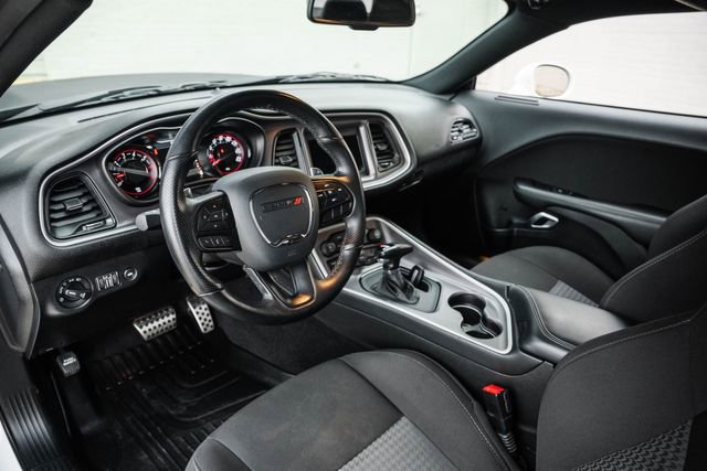 Used 2022 Dodge Challenger R/T w/ Blacktop Package RWD image 2