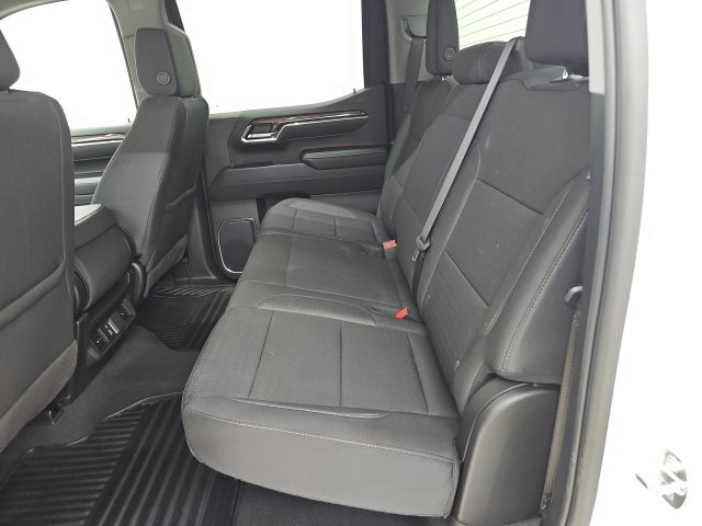 Used 2024 Chevrolet Silverado 1500 LT image 3