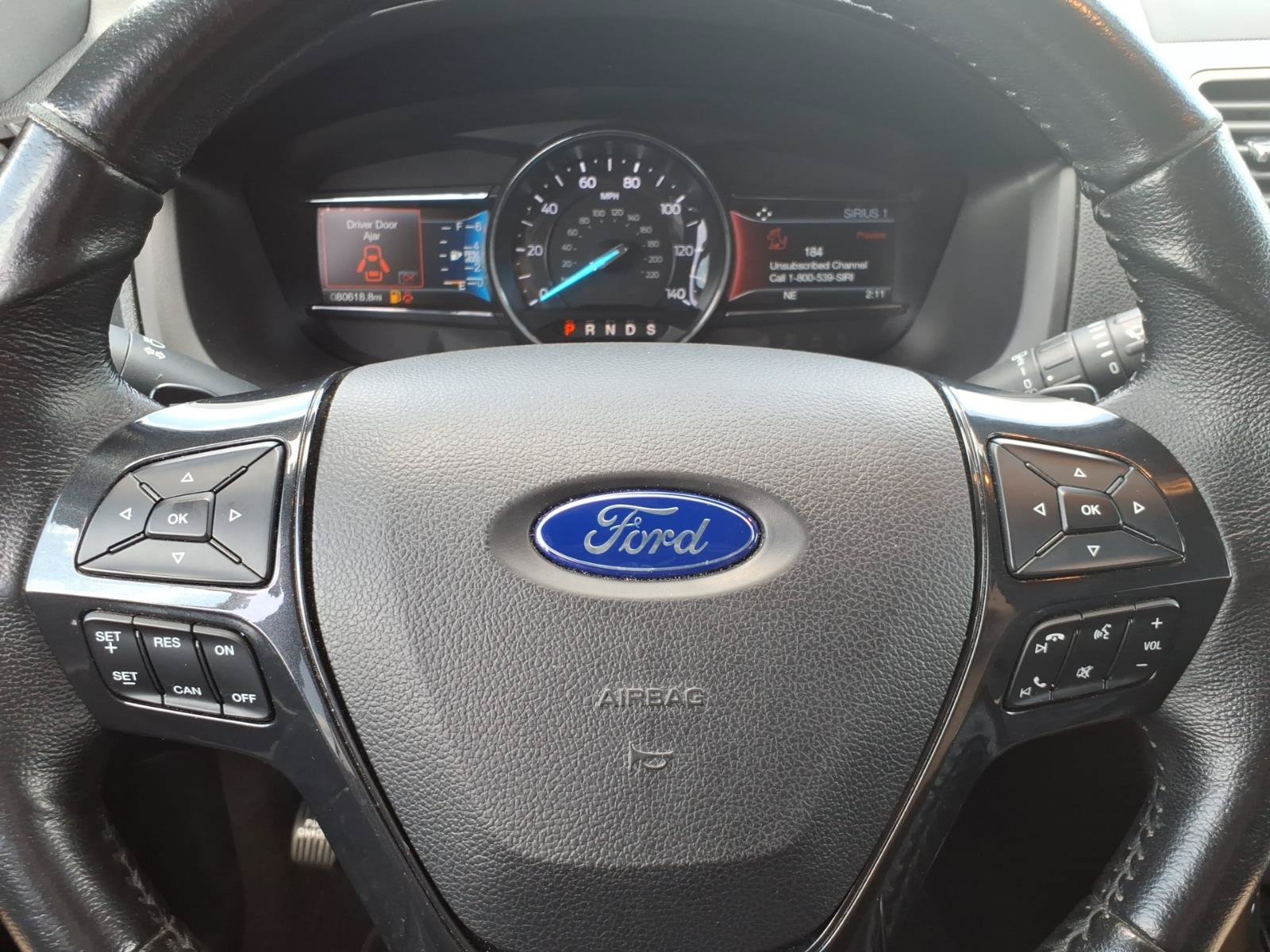 Certified 2017 Ford Explorer XLT w/ Equipment Group 201A AWD/4WD image 19