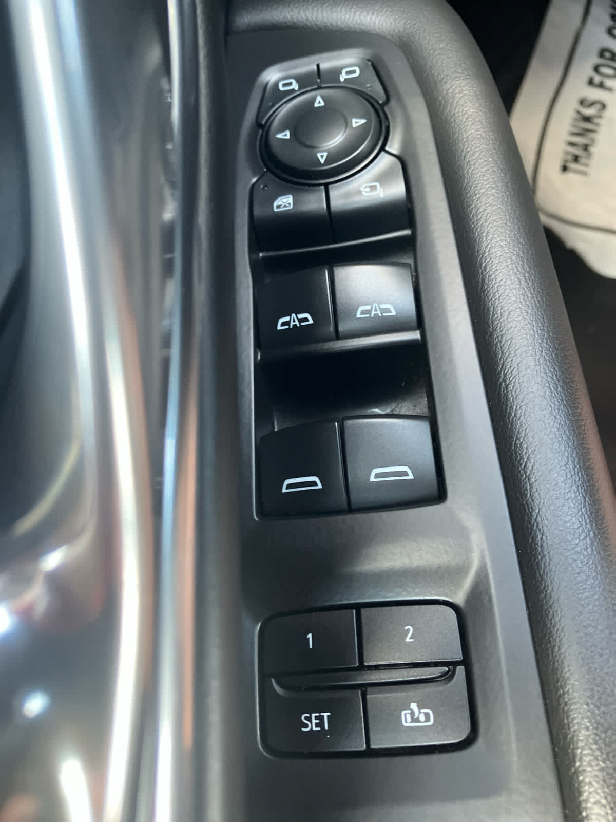 Used 2023 GMC Yukon SLT w/ SLT Premium Package AWD/4WD image 13