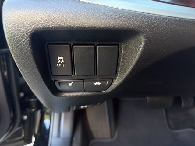 Used 2016 Acura TLX FWD image 17