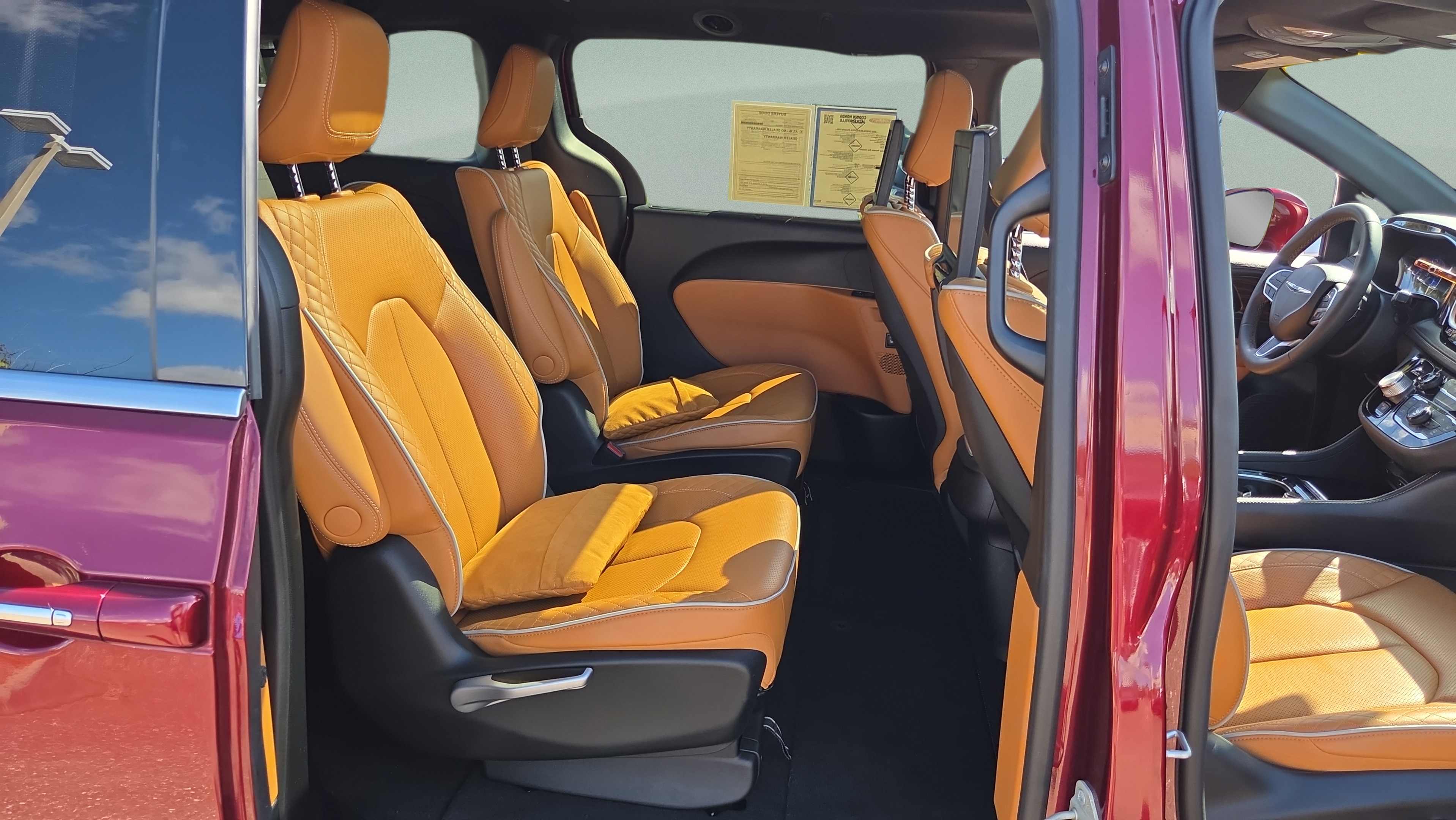 Used 2022 Chrysler Pacifica Pinnacle FWD image 20