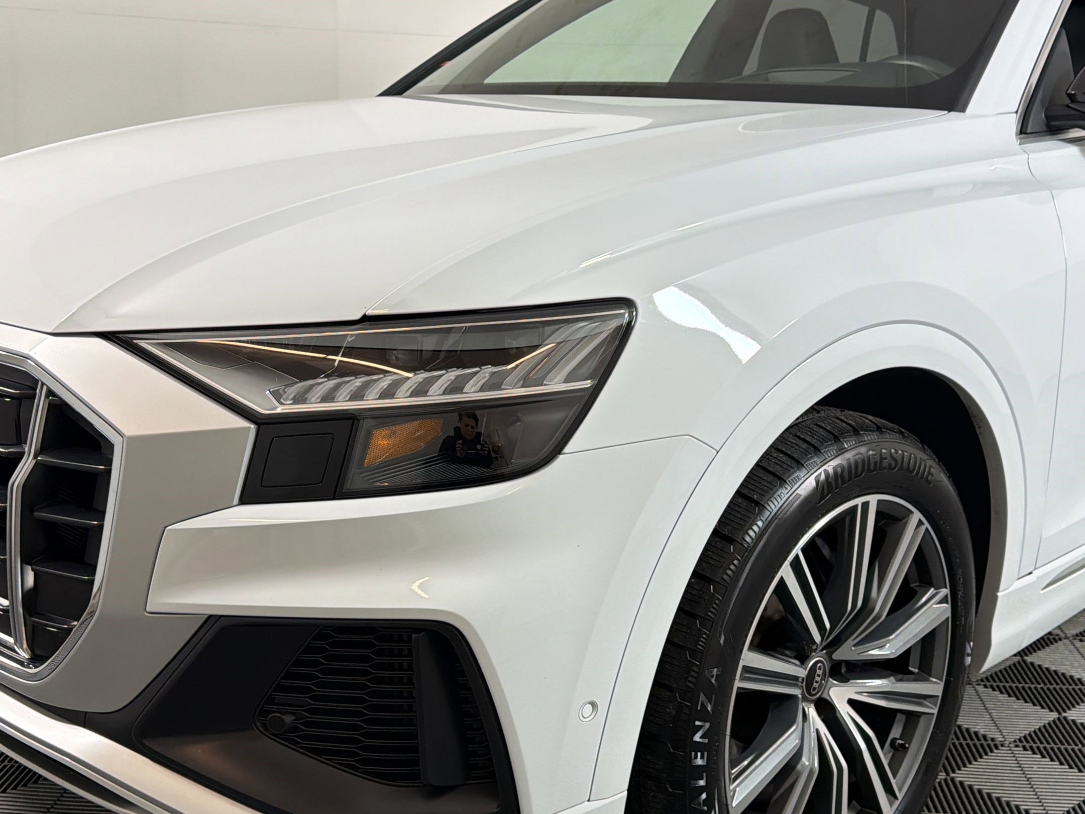 Used 2023 Audi SQ8 Prestige image 9