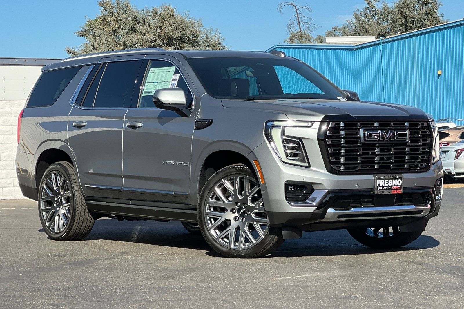 New 2026 GMC Yukon Denali Ultimate AWD/4WD image 2