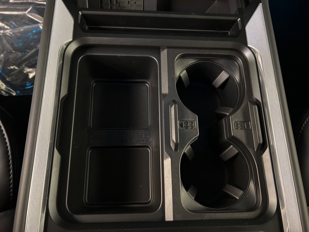 New 2025 Ford F250 Platinum image 16