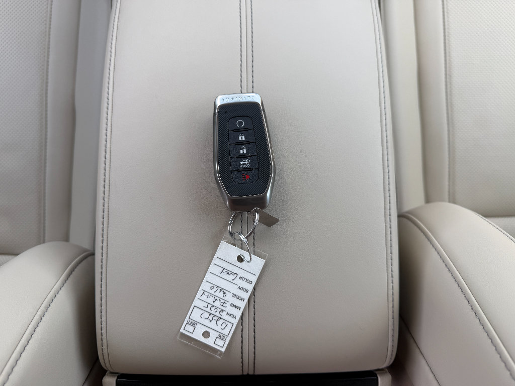 Used 2025 INFINITI QX60 Sensory AWD/4WD image 29
