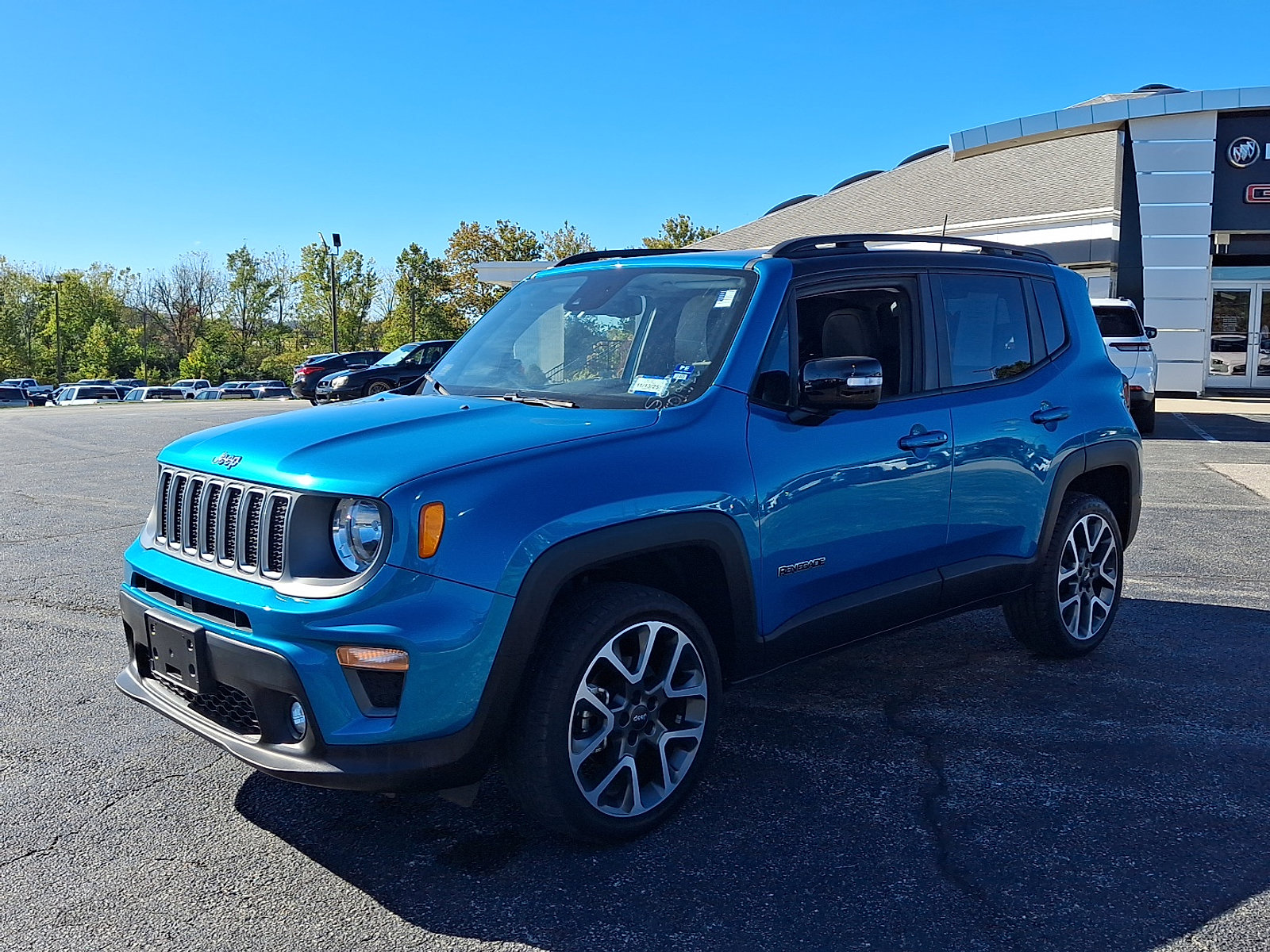 Used 2022 Jeep Renegade Limited w/ Sun, Sound & Wheels Group image 3