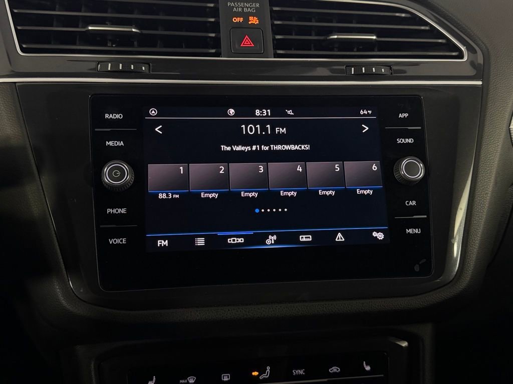 Used 2024 Volkswagen Tiguan SE R-Line image 18